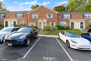 8519 WESTOVER CT #763, Springfield, VA 22152