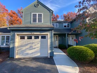 501 Ridgefield Cir B, Clinton, MA 01510