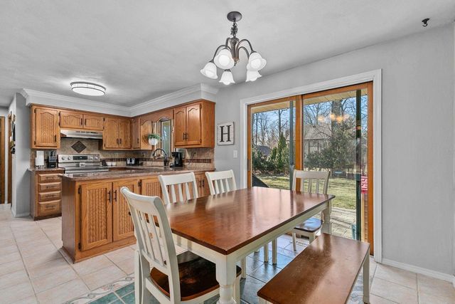 3329 S BOB O LINK LANE, Appleton, WI 54915