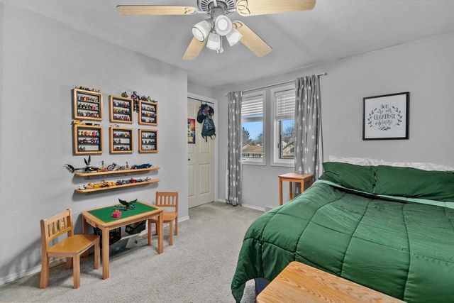 3329 S BOB O LINK LANE, Appleton, WI 54915