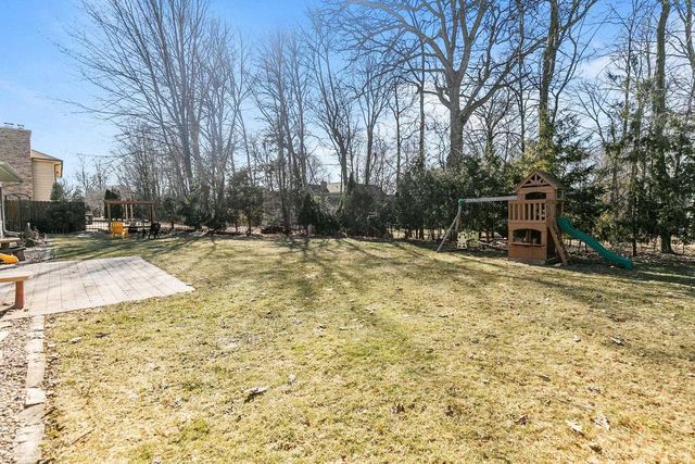 3329 S BOB O LINK LANE, Appleton, WI 54915