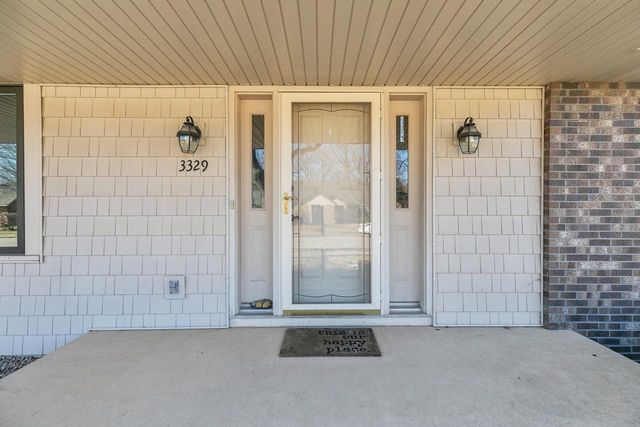 3329 S BOB O LINK LANE, Appleton, WI 54915