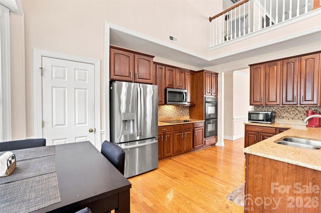 4409 Squirrel Trail Lane, Charlotte, NC 28269