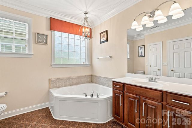 4409 Squirrel Trail Lane, Charlotte, NC 28269