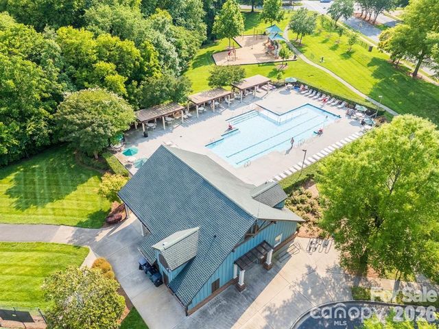 4409 Squirrel Trail Lane, Charlotte, NC 28269