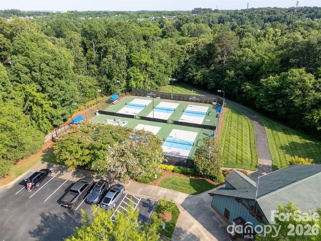 4409 Squirrel Trail Lane, Charlotte, NC 28269