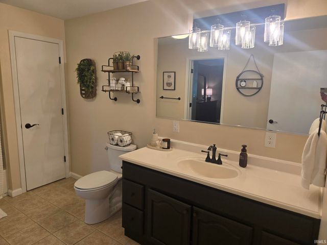 4450 N Wesley Lane, Bloomington, IN 47408