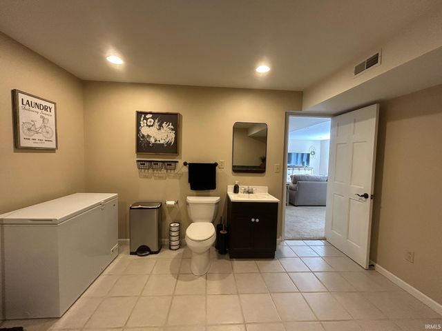 4450 N Wesley Lane, Bloomington, IN 47408