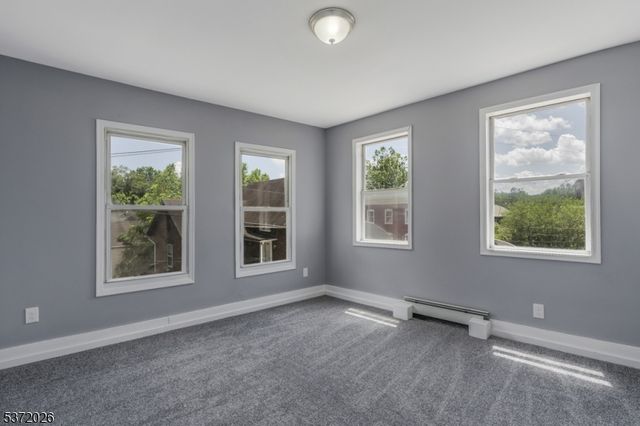 11 Hudson St, Phillipsburg Town, NJ 08865