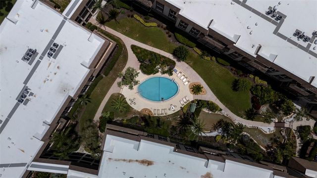 3035 COUNTRYSIDE BOULEVARD 24B, Clearwater, FL 33761