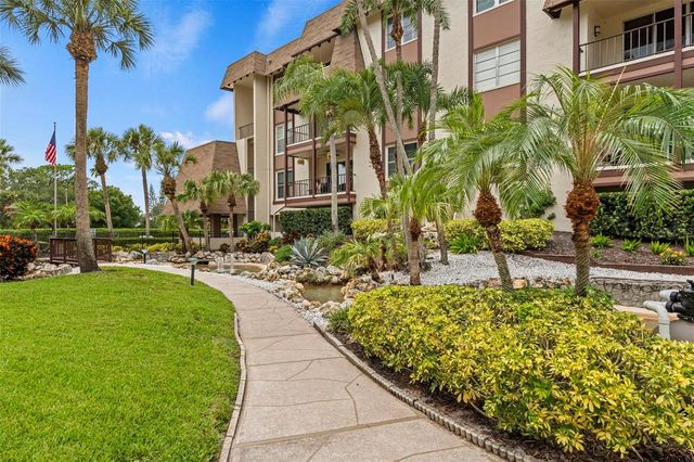 3035 COUNTRYSIDE BOULEVARD 24B, Clearwater, FL 33761