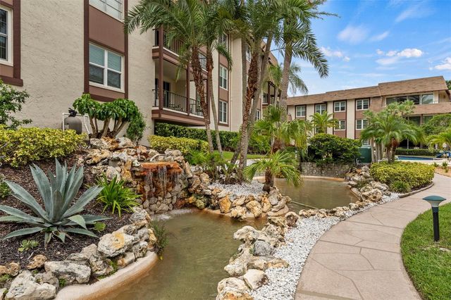 3035 COUNTRYSIDE BOULEVARD 24B, Clearwater, FL 33761