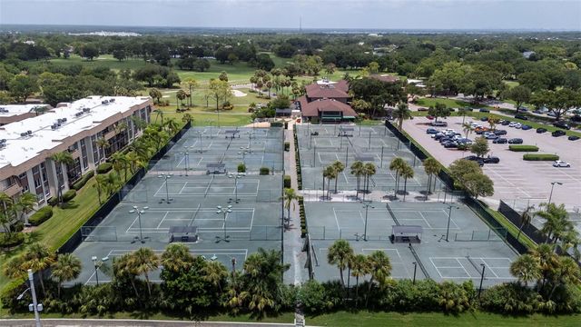 3035 COUNTRYSIDE BOULEVARD 24B, Clearwater, FL 33761