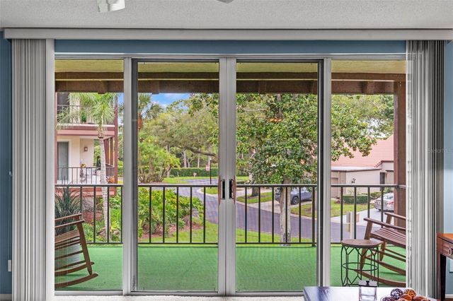 3035 COUNTRYSIDE BOULEVARD 24B, Clearwater, FL 33761