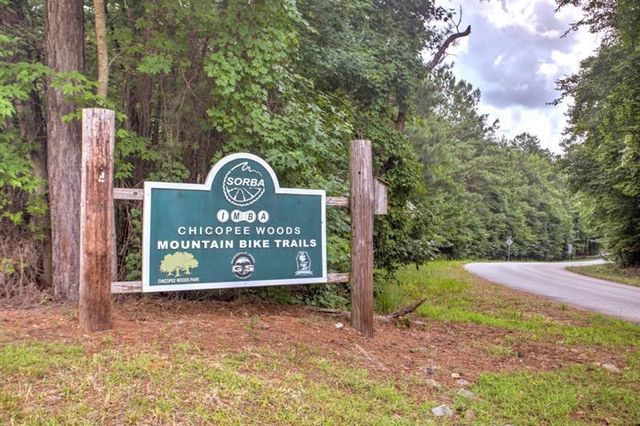 9110 Greenway Court, Gainesville, GA 30506