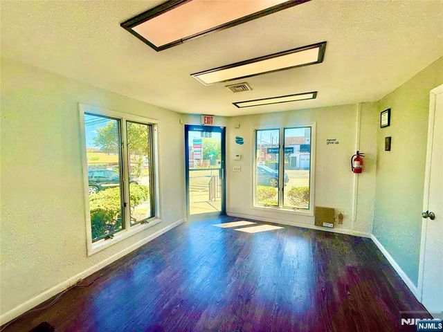 521 Van Houten Avenue 1B, Clifton, NJ 07013