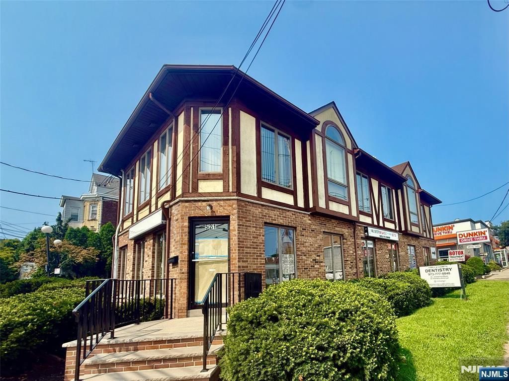 521 Van Houten Avenue 1B, Clifton, NJ 07013