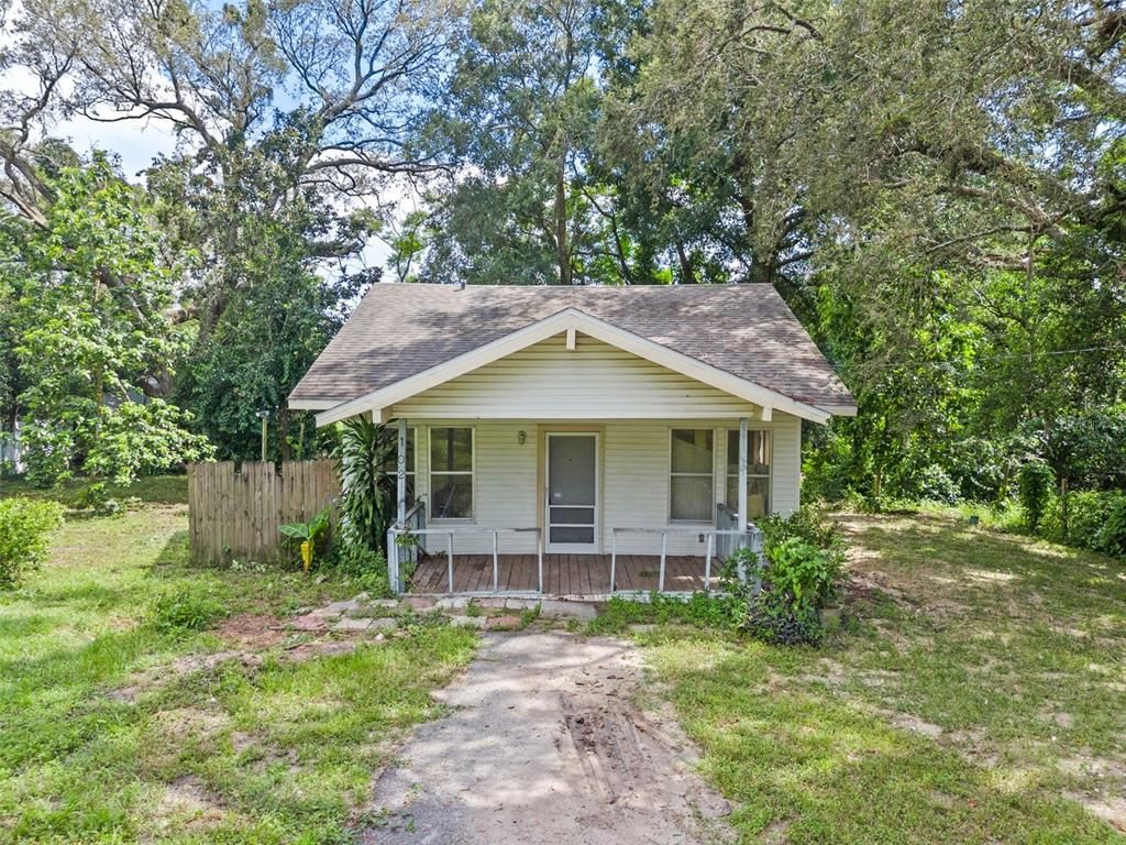 102 E 19TH STREET, Apopka, FL 32703