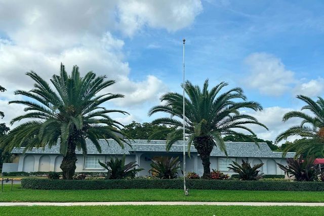 10207 NW 82nd Street, Tamarac, FL 33321