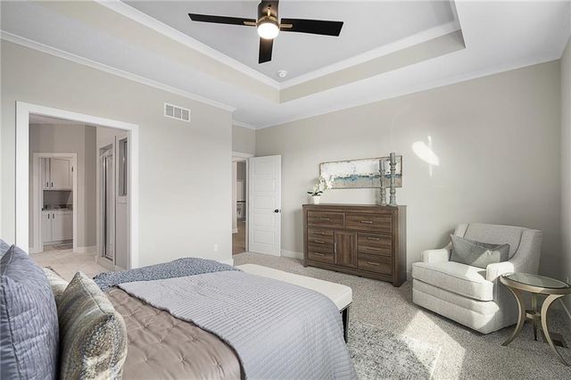 19521 W 114th Terrace, Olathe, KS 66061