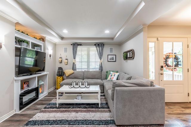 6714 Laysan Teal Cove, Fort Wayne, IN 46845