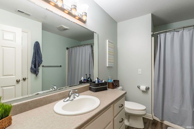 6714 Laysan Teal Cove, Fort Wayne, IN 46845