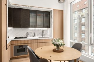 135 E 47th St Apt 26E, New York City, NY 10017