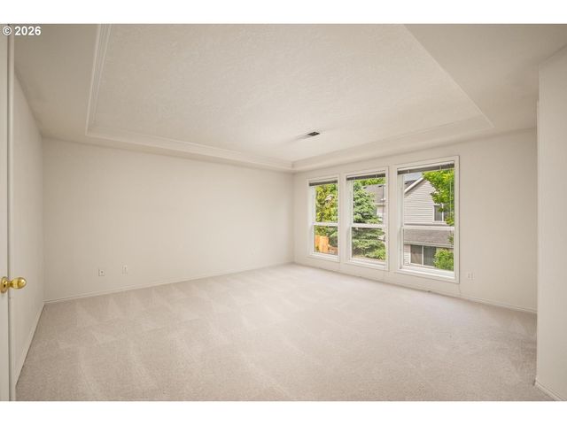 16775 Sw SPRINGWATER Ln, Beaverton, OR 97006