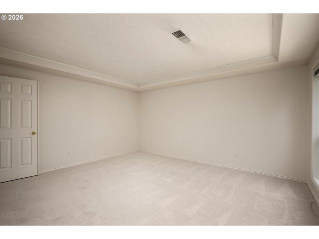 16775 Sw SPRINGWATER Ln, Beaverton, OR 97006