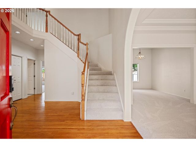 16775 Sw SPRINGWATER Ln, Beaverton, OR 97006