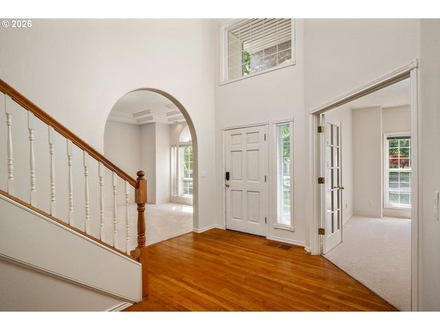 16775 Sw SPRINGWATER Ln, Beaverton, OR 97006