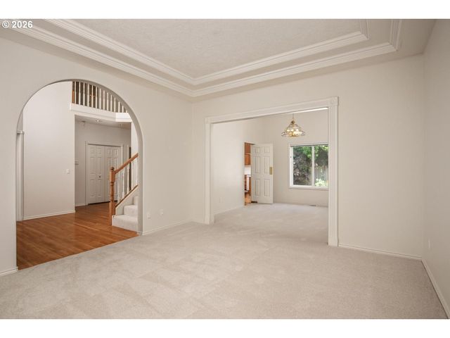 16775 Sw SPRINGWATER Ln, Beaverton, OR 97006