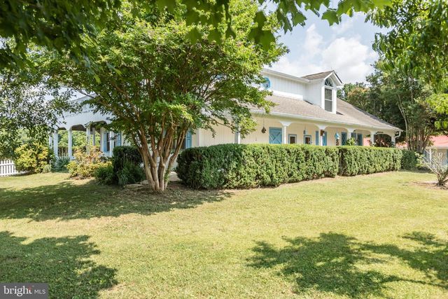 537 CANNON BALL RD, Berryville, VA 22611