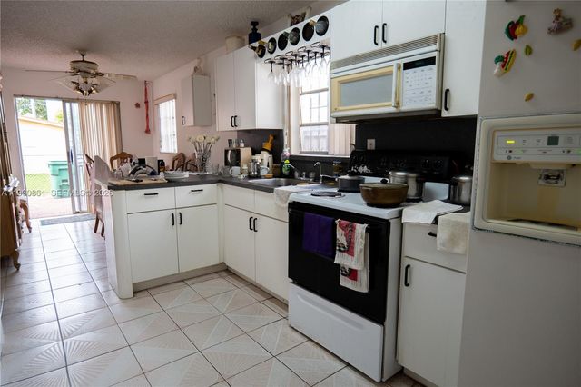 2323 SW 17th Ter, Miami, FL 33145