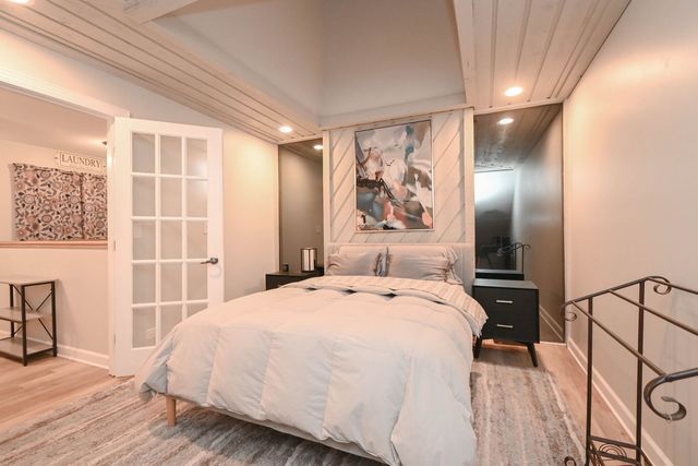 598 Dunham Road, Gurnee, IL 60031