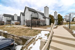 598 Dunham Road, Gurnee, IL 60031