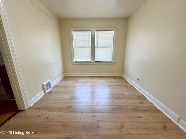 4309 Elliott Ave 4, Louisville, KY 40211
