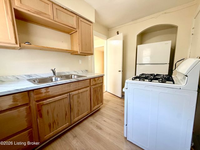 4309 Elliott Ave 4, Louisville, KY 40211