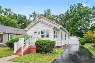3636 Adams Street, Kalamazoo, MI 49008
