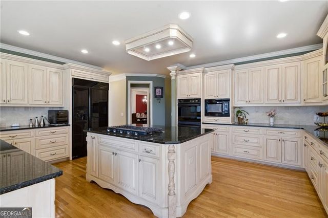 2110 Wood Cove Drive, Cumming, GA 30041