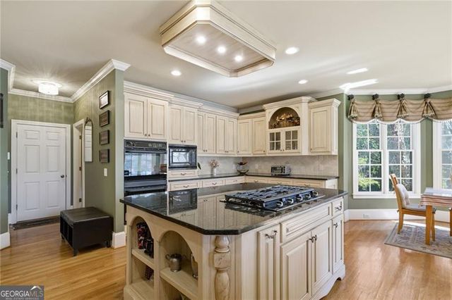 2110 Wood Cove Drive, Cumming, GA 30041