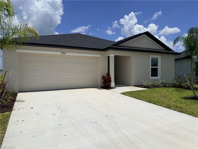 17265 Cantu CT, North Fort Myers, FL 33917