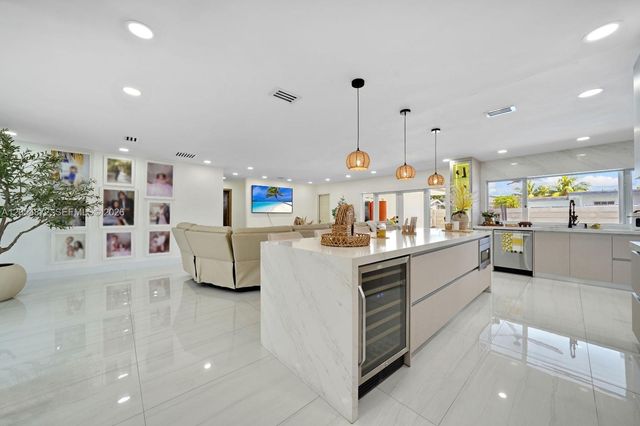 7920 Venetian Street, Miramar, FL 33023