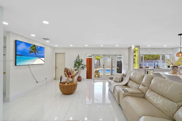 7920 Venetian Street, Miramar, FL 33023