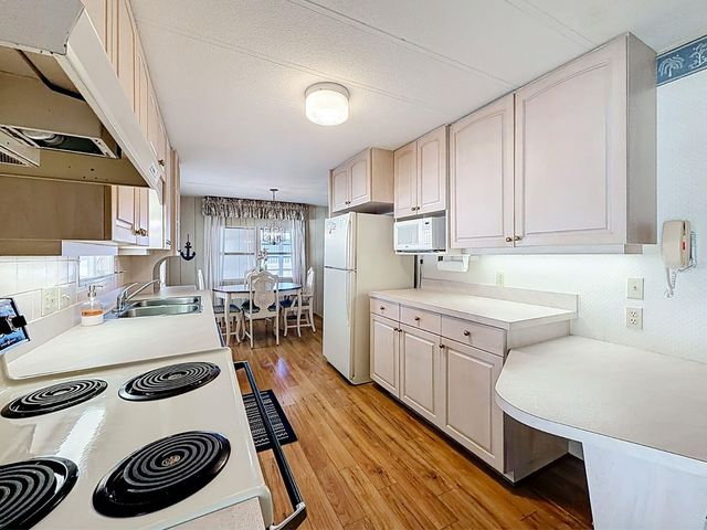 1100 BELCHER ROAD S 561, Largo, FL 33771