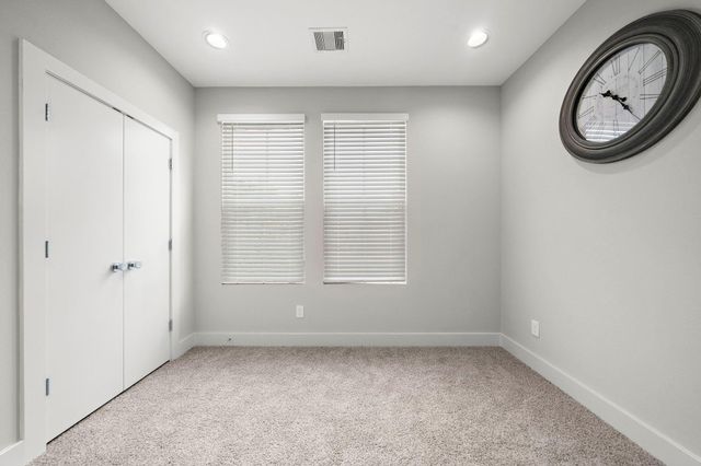 8322 Curry Road, Houston, TX 77093