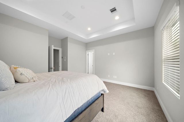 8322 Curry Road, Houston, TX 77093