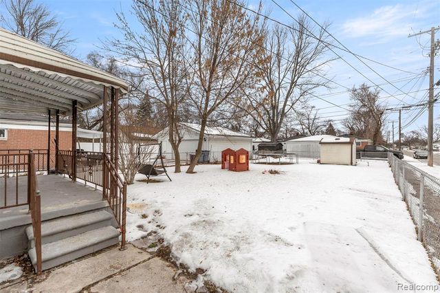 4721 Jackson Street, Dearborn Heights, MI 48125