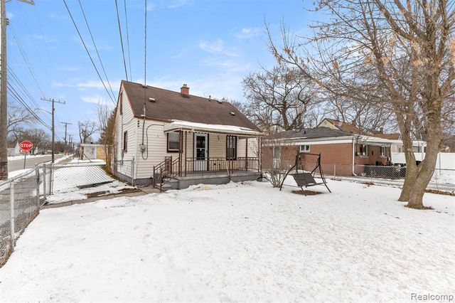 4721 Jackson Street, Dearborn Heights, MI 48125