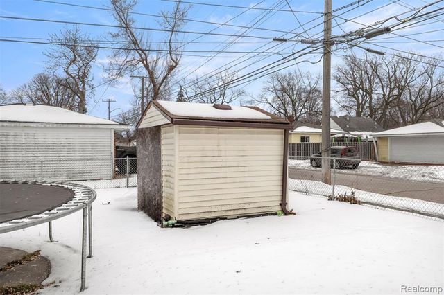 4721 Jackson Street, Dearborn Heights, MI 48125